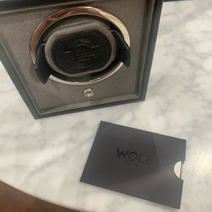 WOLF single watch winder. Brand New.